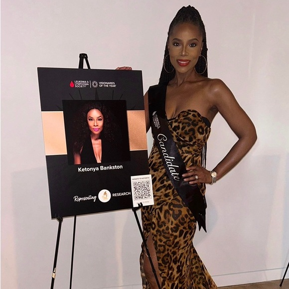 Bella Barnett Beautiful Leopard Print Maxi Dress - Picture 5 of 7